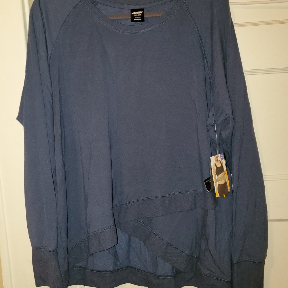 Long sleeve sweatshirt